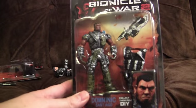 Illustration for article titled Counterfeit Gears Of War Toy Line Called "Bionicle Of War 2"